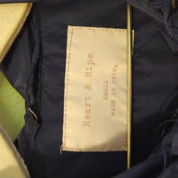 Women's Heart & Hips cropped windbreaker jacket size Small in Navy - Picture 2 of 3